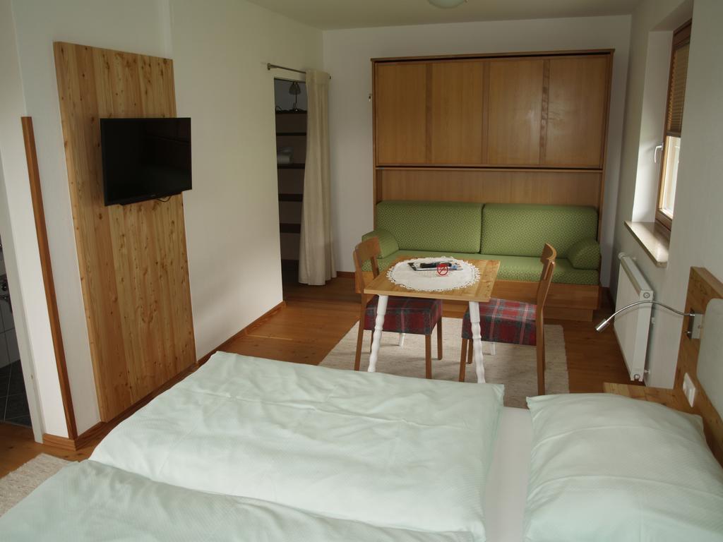Gaestehaus Hubertus Malta Ngoại thất bức ảnh